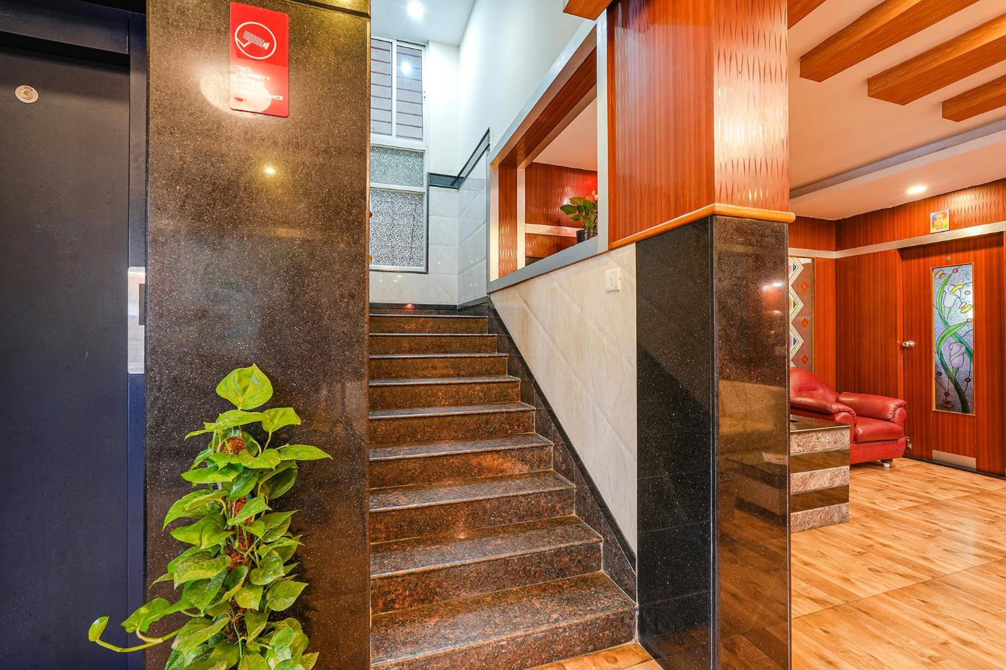 Fabhotel Sairam Residency Bangalore Exterior foto