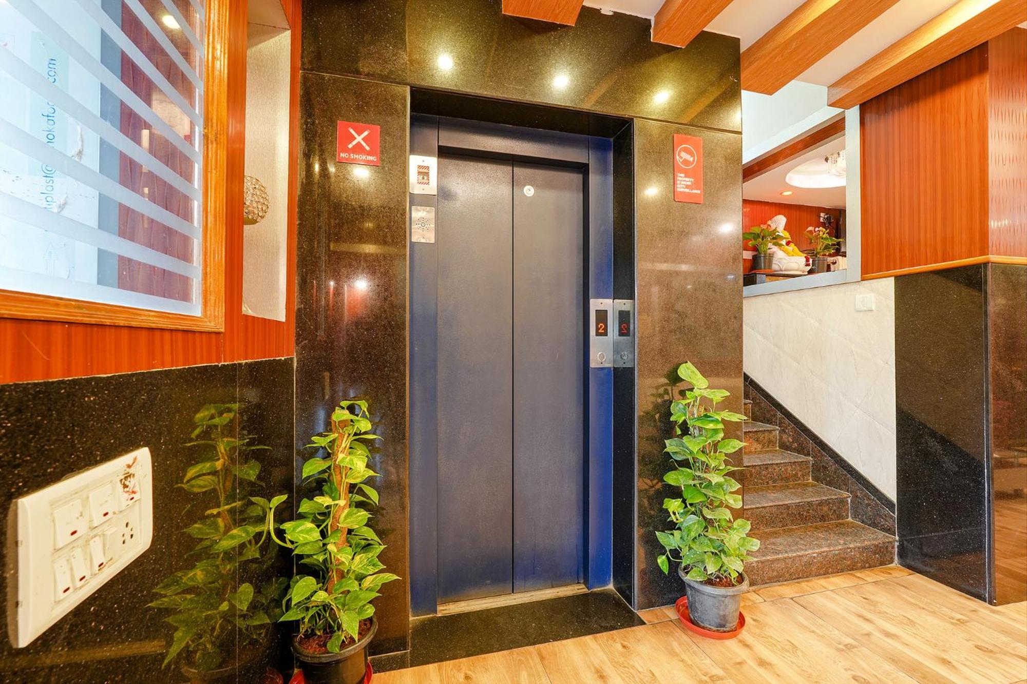 Fabhotel Sairam Residency Bangalore Exterior foto