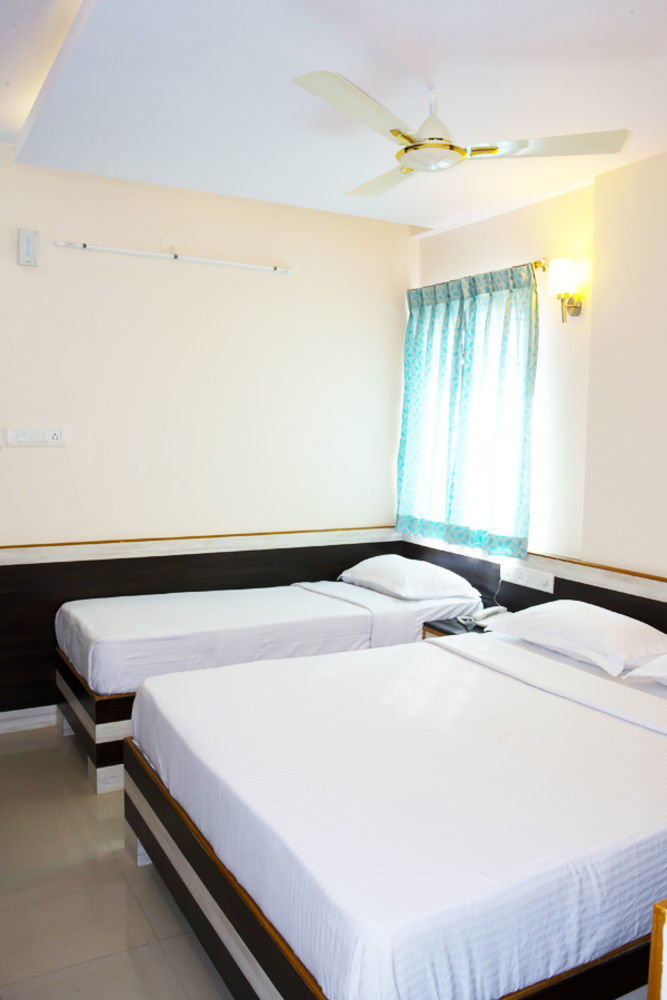 Fabhotel Sairam Residency Bangalore Exterior foto