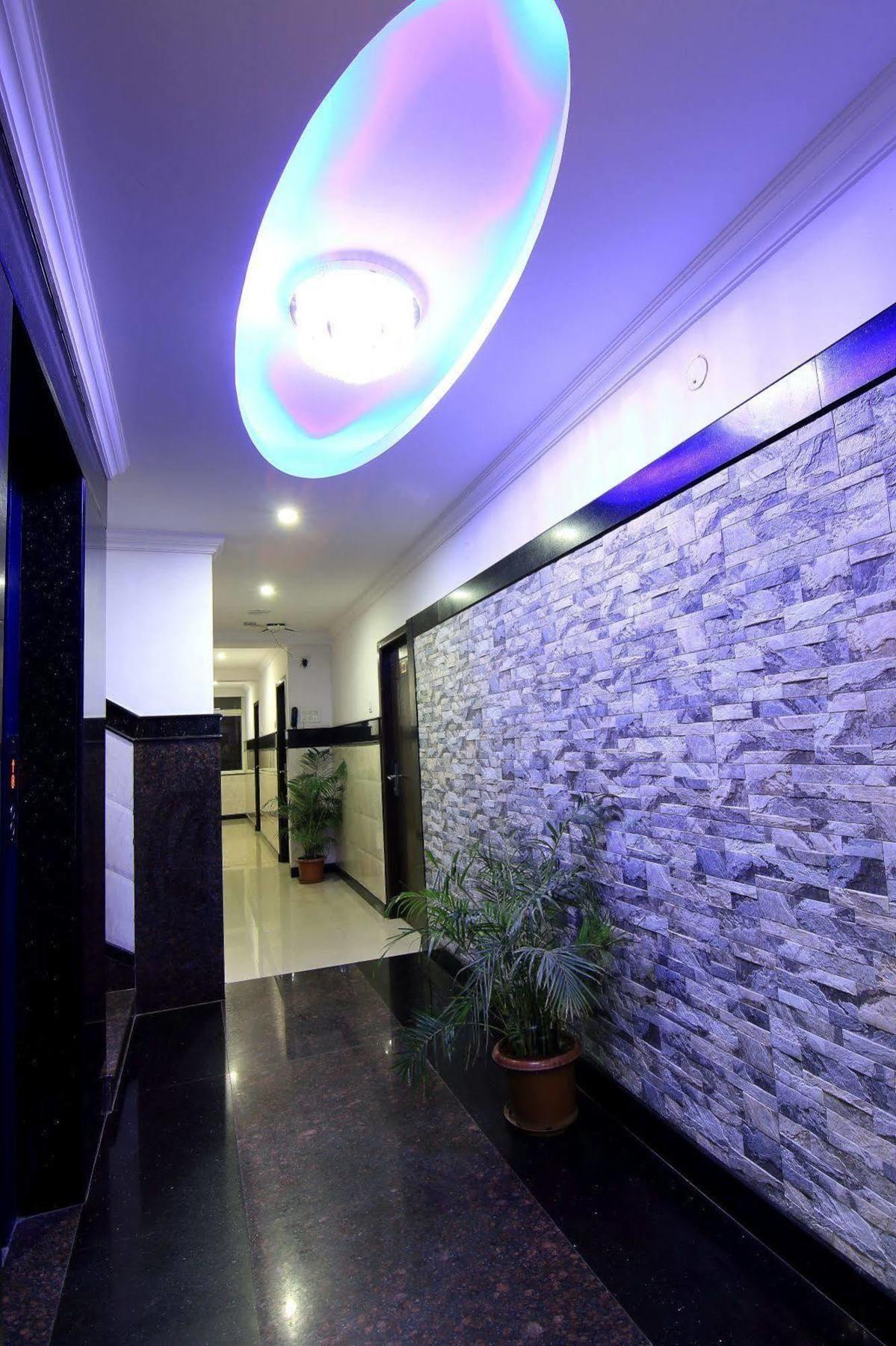 Fabhotel Sairam Residency Bangalore Exterior foto
